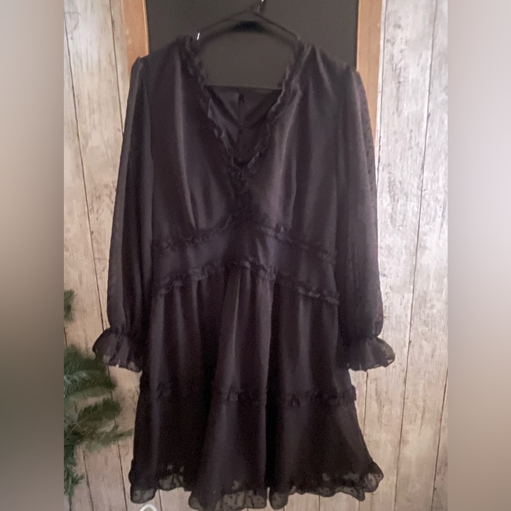 Black Mini dress with lace, flow cut out, 1/4 button up back -S/M NWOT